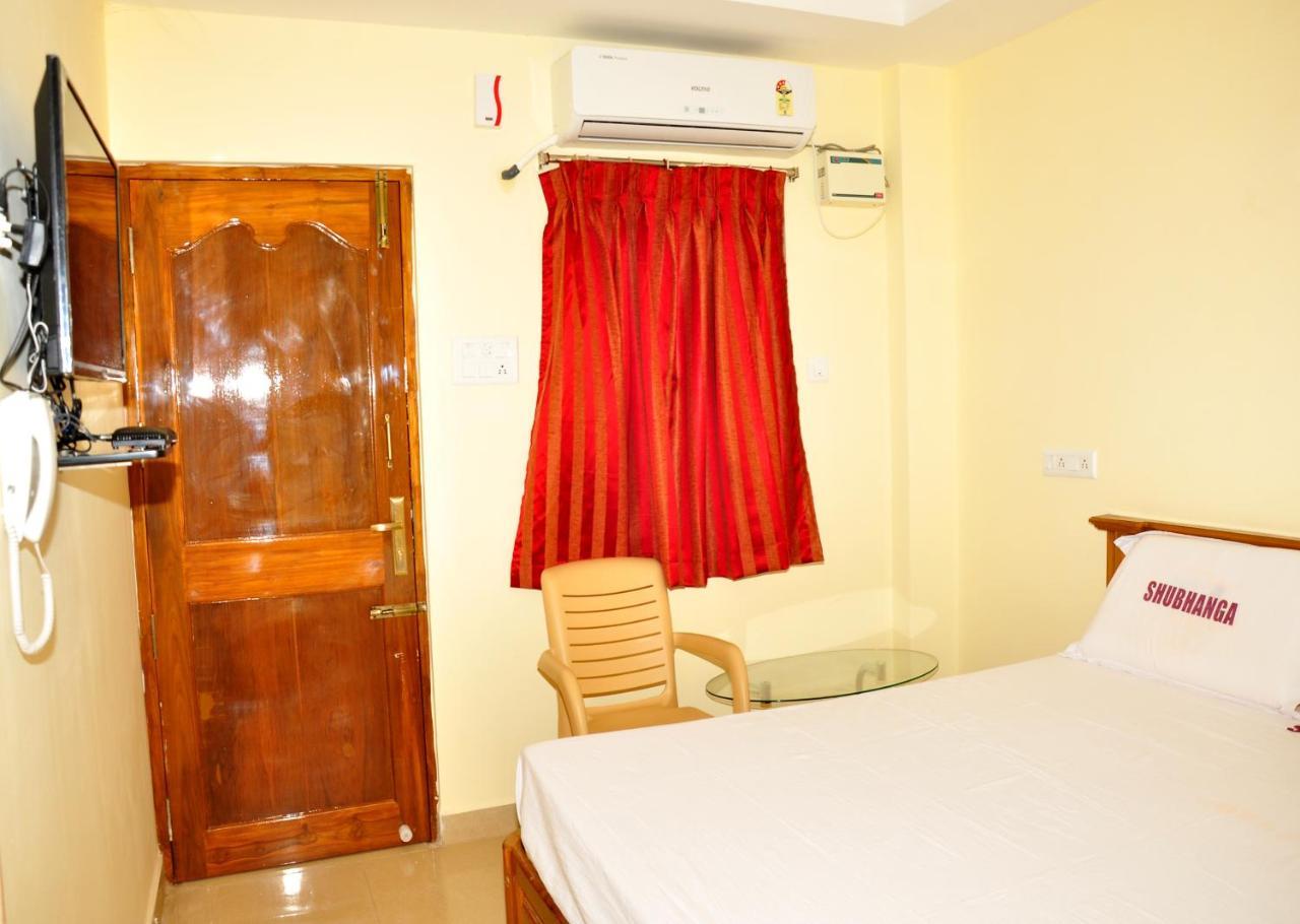 Shubhanga Residency Srikalahasti Bagian luar foto