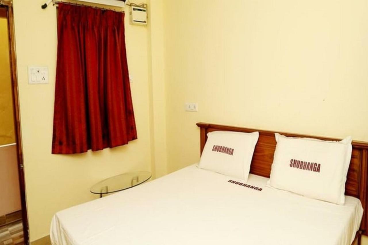 Shubhanga Residency Srikalahasti Bagian luar foto